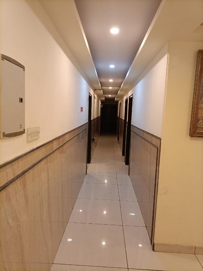 Hotel City Lite Near Igi Airport Yeni Delhi Dış mekan fotoğraf